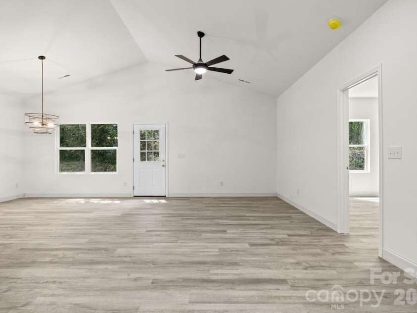 505 Dunlap Street, Lancaster, SC 29720.  MLS# CAR4415288, YatesRealty ID 44925. 