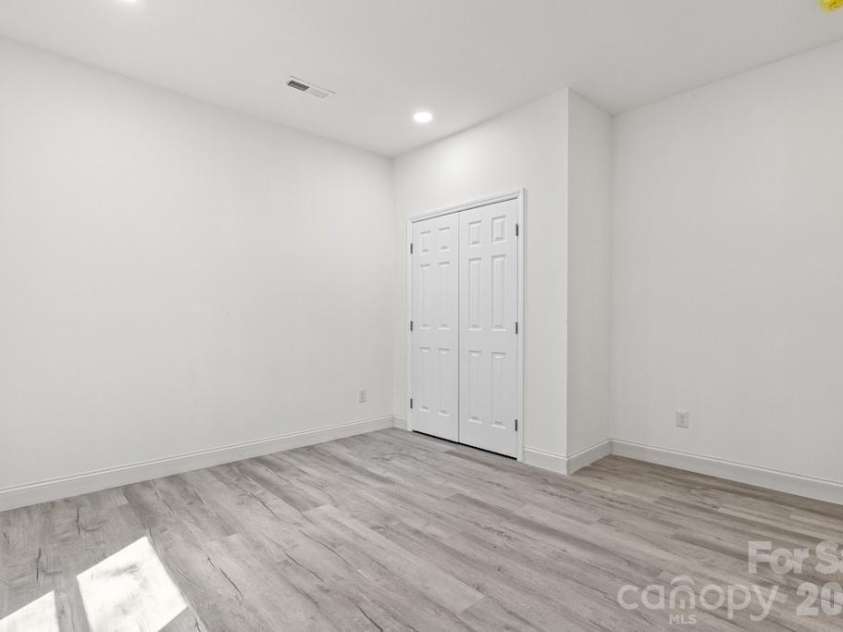 505 Dunlap Street, Lancaster, SC 29720.  MLS# CAR4415288, YatesRealty ID 44925. 