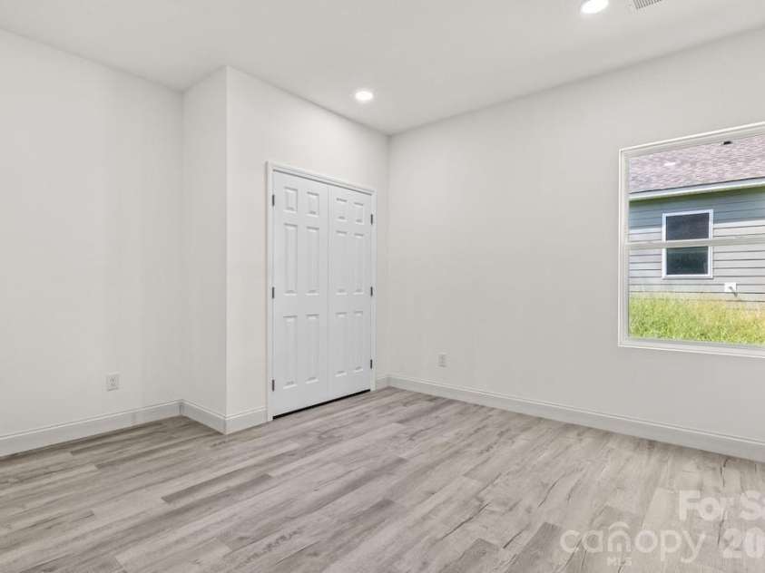 505 Dunlap Street, Lancaster, SC 29720.  MLS# CAR4415288, YatesRealty ID 44925. 