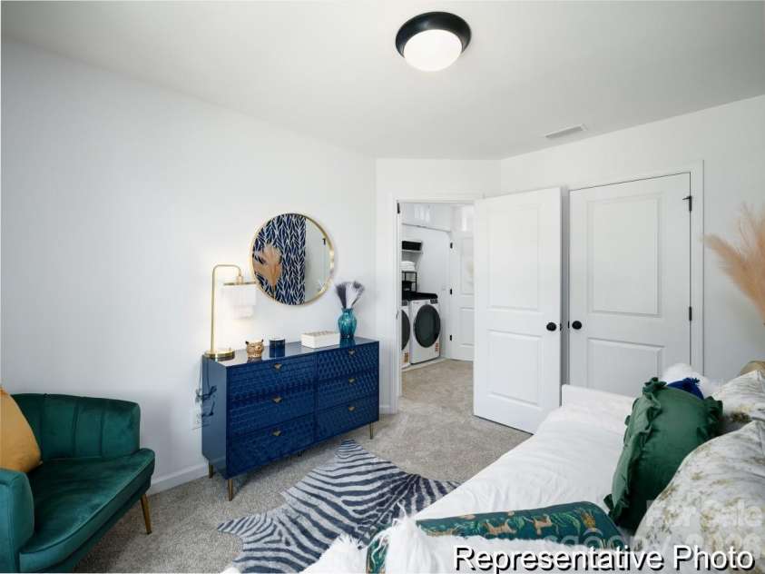 2233 Friendship Fern Road, Charlotte, NC 28213.  MLS# CAR4409980, YatesRealty ID 44928. 