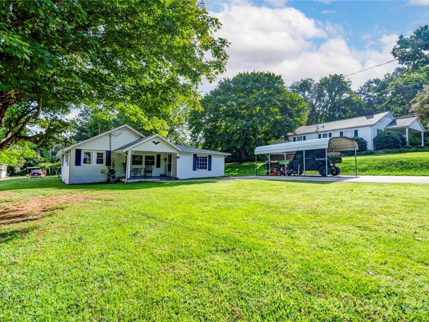 218 Oxford Street, Spindale, NC 28160.  MLS# CAR4414894, YatesRealty ID 44929. Front Left
