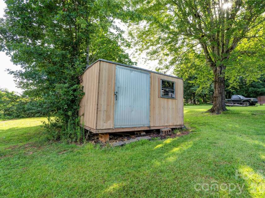 218 Oxford Street, Spindale, NC 28160.  MLS# CAR4414894, YatesRealty ID 44929. Storage Building