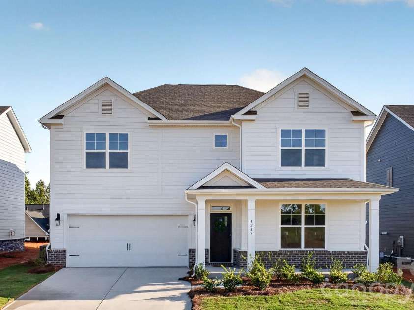 4249 Round Table Drive, Gastonia, NC 28056.  MLS# CAR4358554, YatesRealty ID 4493. 