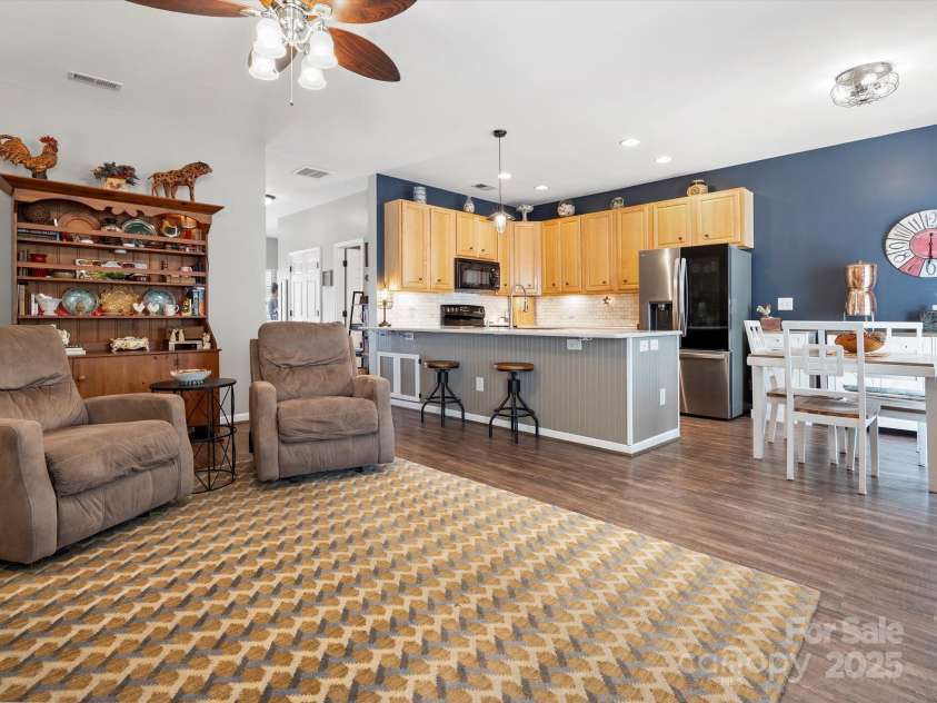 475 Delta Drive, Fort Mill, SC 29715.  MLS# CAR4242061, YatesRealty ID 4493. 