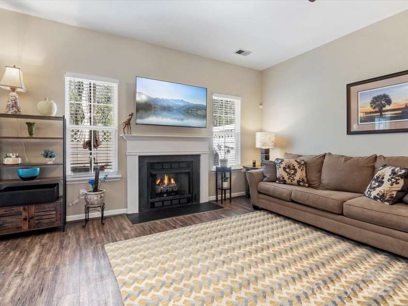475 Delta Drive, Fort Mill, SC 29715.  MLS# CAR4242061, YatesRealty ID 4493. 