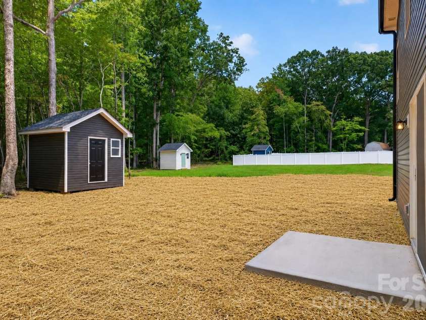 2036 Jack Robertson Lane, Lancaster, SC 29720.  MLS# CAR4413710, YatesRealty ID 44930. 