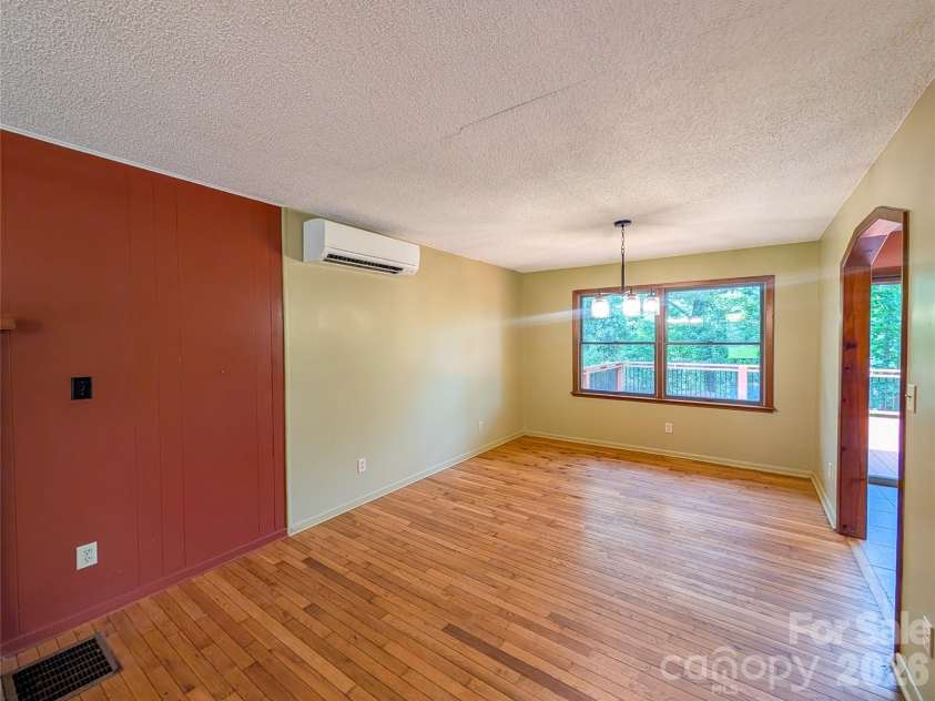 328 Wooded Valley Lane, Burnsville, NC 28714.  MLS# CAR4409092, YatesRealty ID 44933. 