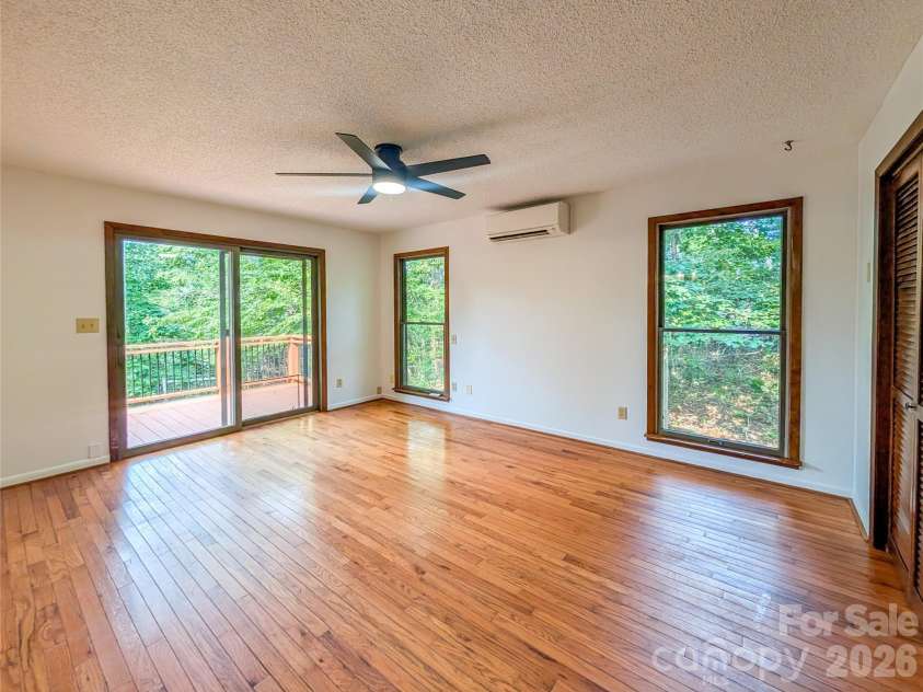 328 Wooded Valley Lane, Burnsville, NC 28714.  MLS# CAR4409092, YatesRealty ID 44933. 
