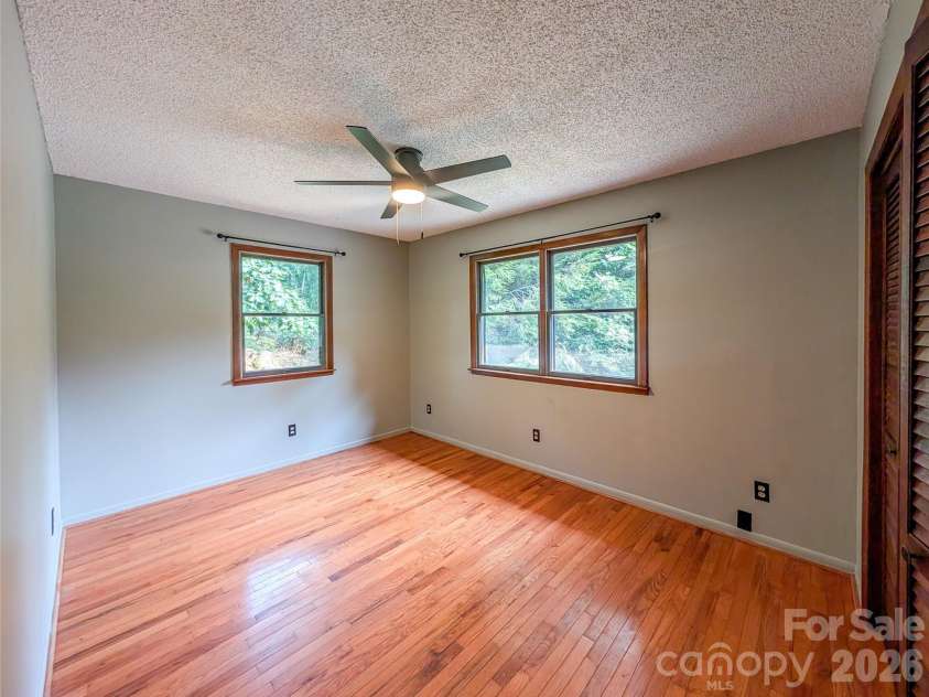 328 Wooded Valley Lane, Burnsville, NC 28714.  MLS# CAR4409092, YatesRealty ID 44933. 
