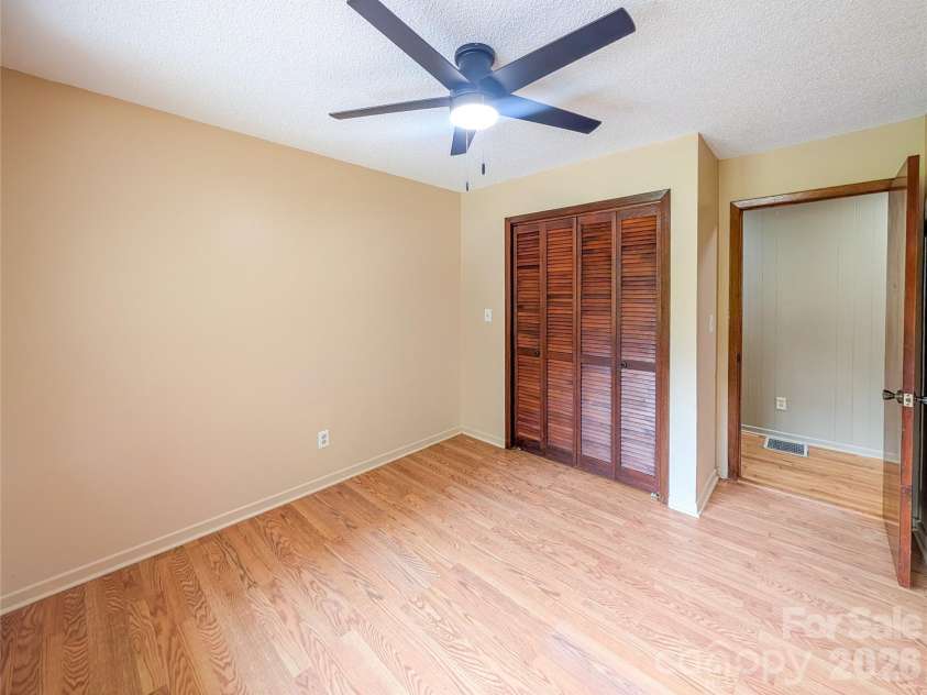 328 Wooded Valley Lane, Burnsville, NC 28714.  MLS# CAR4409092, YatesRealty ID 44933. 