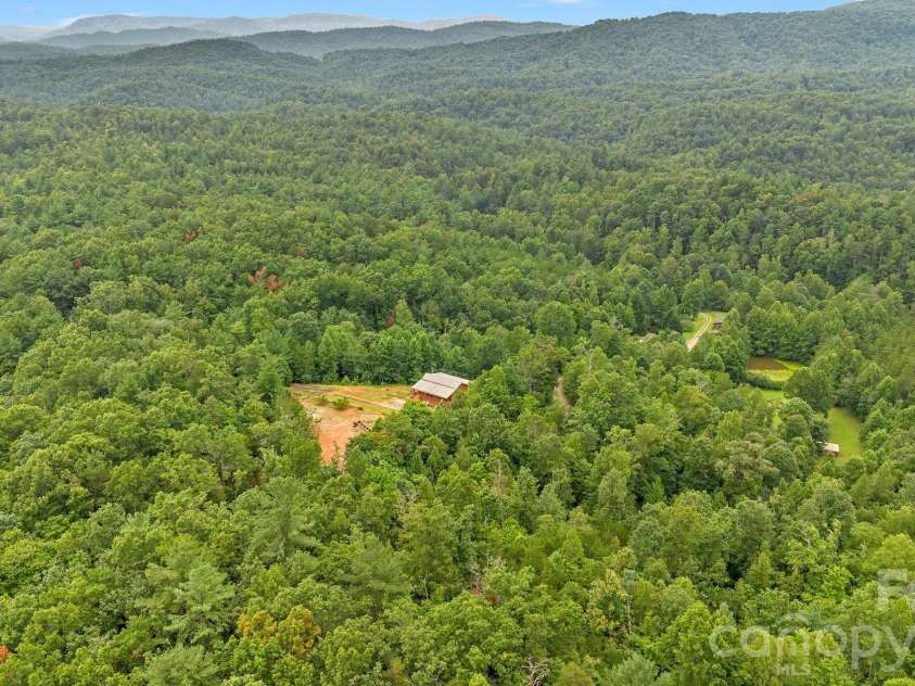 1070 Kindle Creek Drive, Ferguson, NC 28624.  MLS# CAR4415419, YatesRealty ID 44934. 