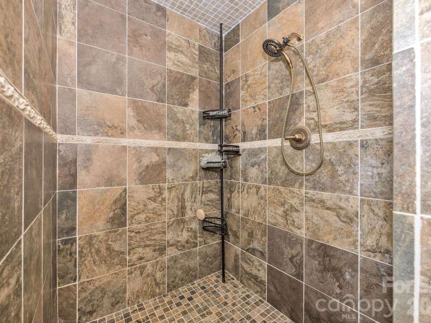 1070 Kindle Creek Drive, Ferguson, NC 28624.  MLS# CAR4415419, YatesRealty ID 44934. 