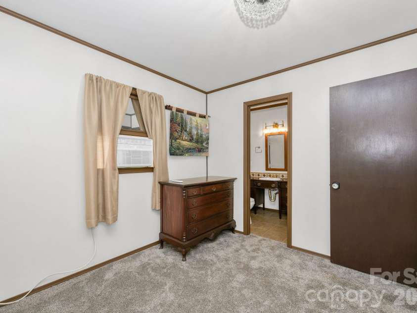 1070 Kindle Creek Drive, Ferguson, NC 28624.  MLS# CAR4415419, YatesRealty ID 44934. 