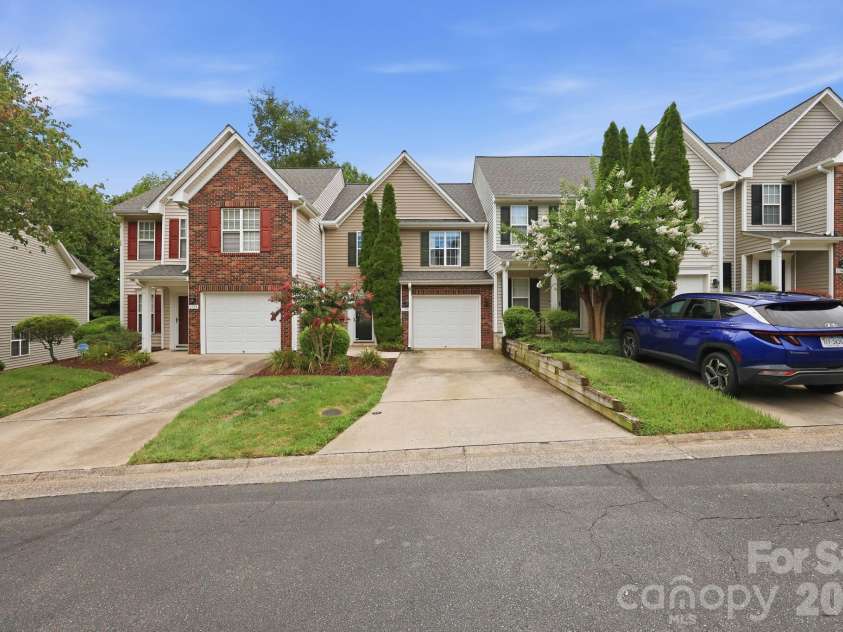 1169 Academic Drive, Winston Salem, NC 27106.  MLS# CAR4415445, YatesRealty ID 44935. 