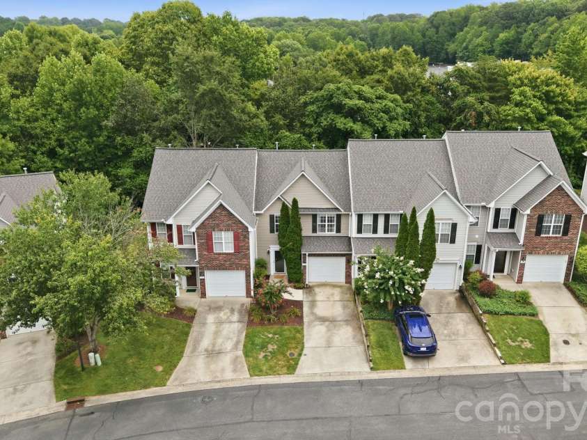 1169 Academic Drive, Winston Salem, NC 27106.  MLS# CAR4415445, YatesRealty ID 44935. 