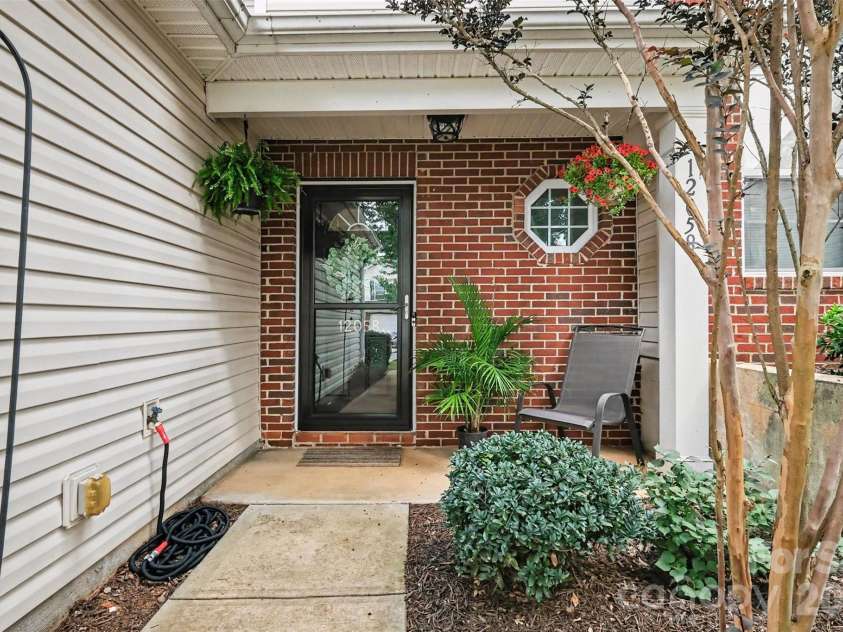 12058 Stratfield Place Circle, Pineville, NC 28134.  MLS# CAR4414924, YatesRealty ID 44936. 