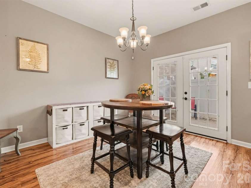 12058 Stratfield Place Circle, Pineville, NC 28134.  MLS# CAR4414924, YatesRealty ID 44936. 