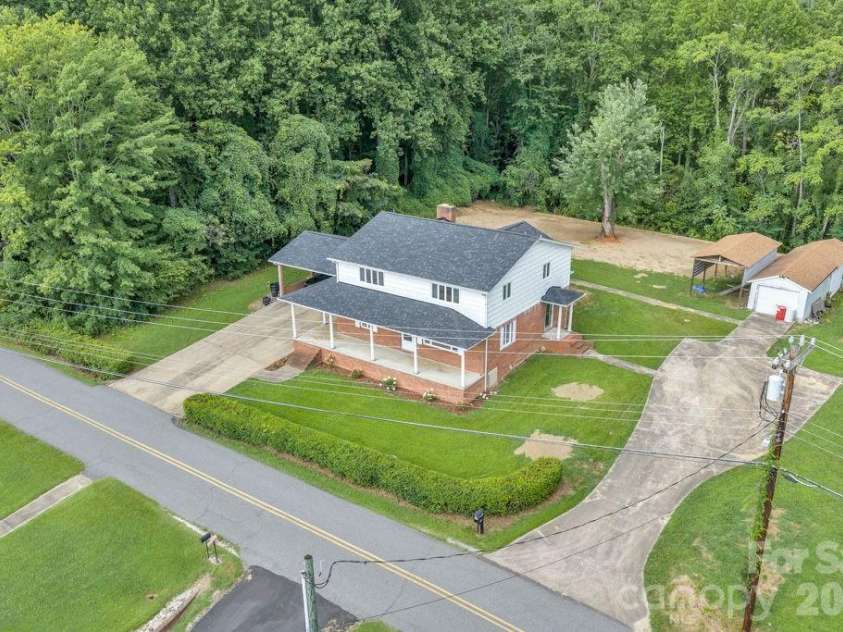 490 Morehead Road, Marion, NC 28752.  MLS# CAR4415496, YatesRealty ID 44938. 