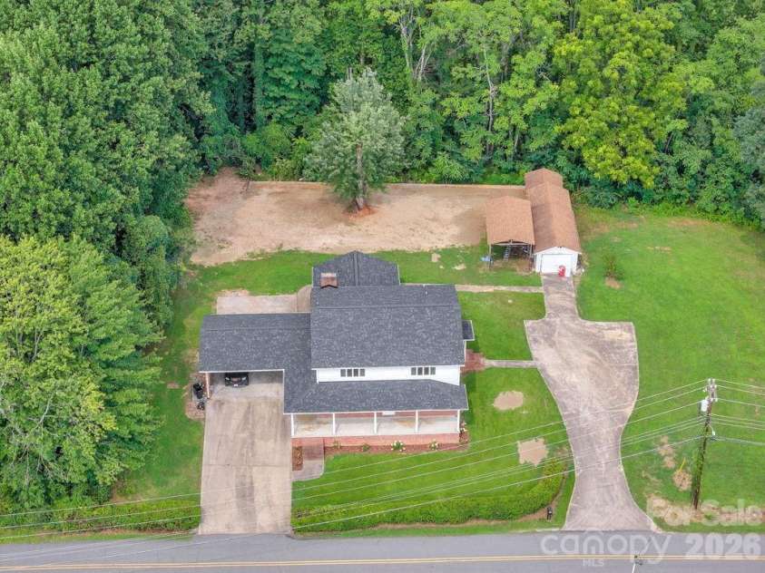 490 Morehead Road, Marion, NC 28752.  MLS# CAR4415496, YatesRealty ID 44938. 