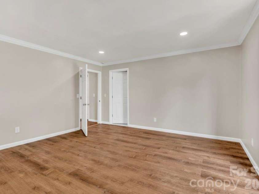 490 Morehead Road, Marion, NC 28752.  MLS# CAR4415496, YatesRealty ID 44938. 