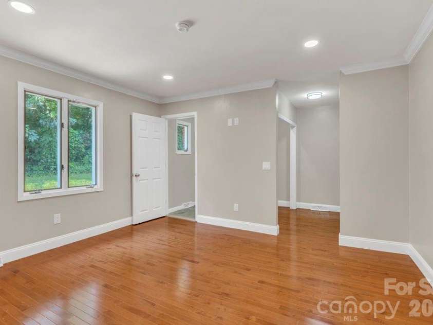 490 Morehead Road, Marion, NC 28752.  MLS# CAR4415496, YatesRealty ID 44938. 