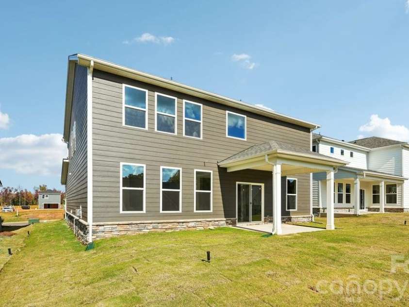 4243 Round Table Drive, Gastonia, NC 28056.  MLS# CAR4346196, YatesRealty ID 4494. 
