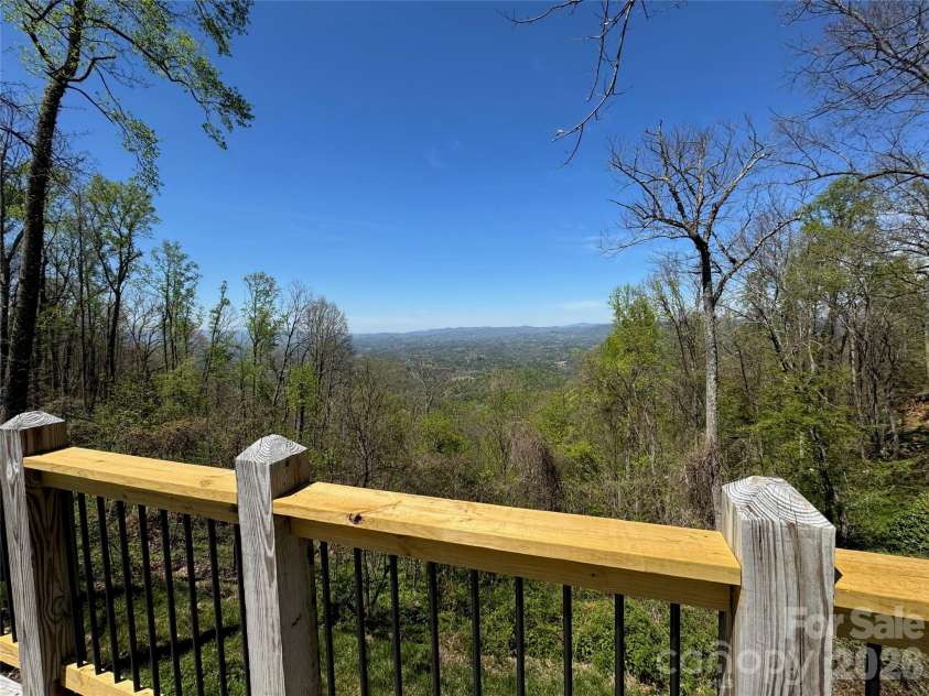 87 Island In The Sky Trail, Weaverville, NC 28787.  MLS# CAR4415059, YatesRealty ID 44940. 