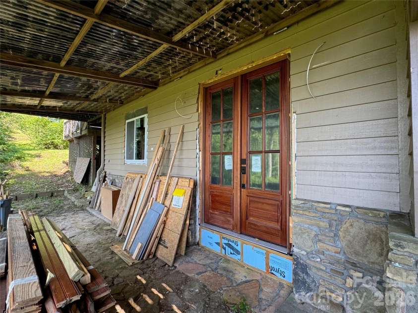 87 Island In The Sky Trail, Weaverville, NC 28787.  MLS# CAR4415059, YatesRealty ID 44940. 