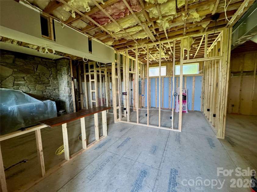 87 Island In The Sky Trail, Weaverville, NC 28787.  MLS# CAR4415059, YatesRealty ID 44940. 