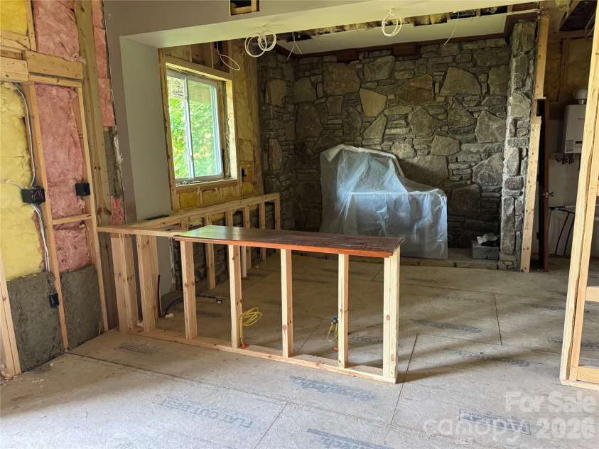 87 Island In The Sky Trail, Weaverville, NC 28787.  MLS# CAR4415059, YatesRealty ID 44940. 