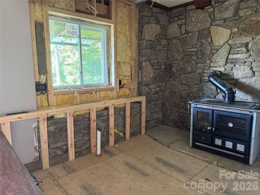 87 Island In The Sky Trail, Weaverville, NC 28787.  MLS# CAR4415059, YatesRealty ID 44940. Kitchen sink location under window.