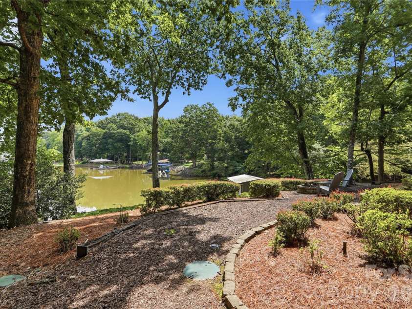 1075 Lakefront Woods Drive, Belmont, NC 28012.  MLS# CAR4402621, YatesRealty ID 44942. 