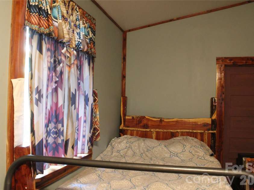 192 Wren Drive, Rutherfordton, NC 287139.  MLS# CAR4415505, YatesRealty ID 44943. 