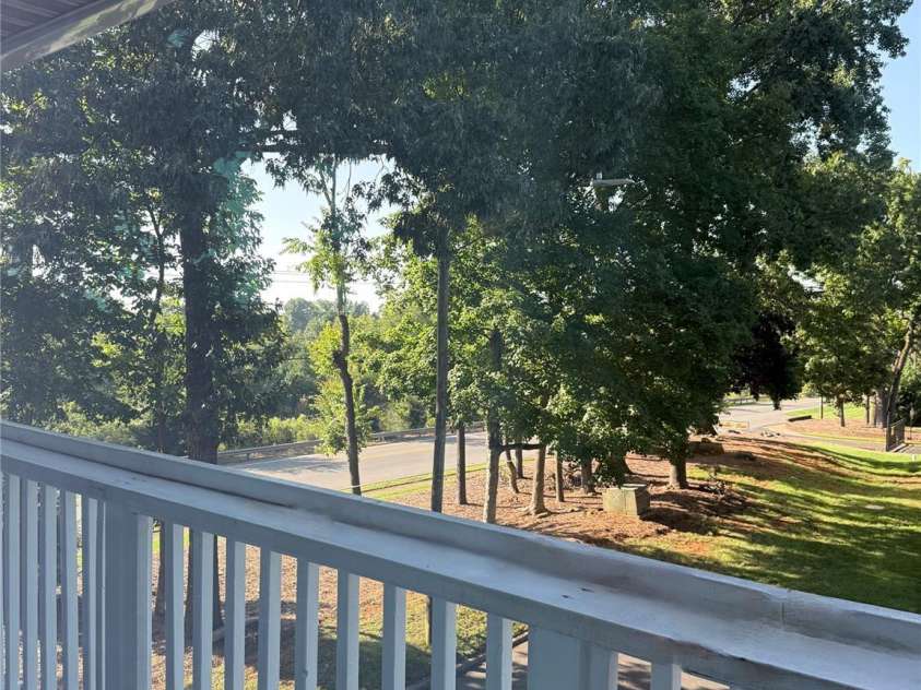1645 Arlyn Circle, Charlotte, NC 28213.  MLS# CAR4404772, YatesRealty ID 44948. Balcony view