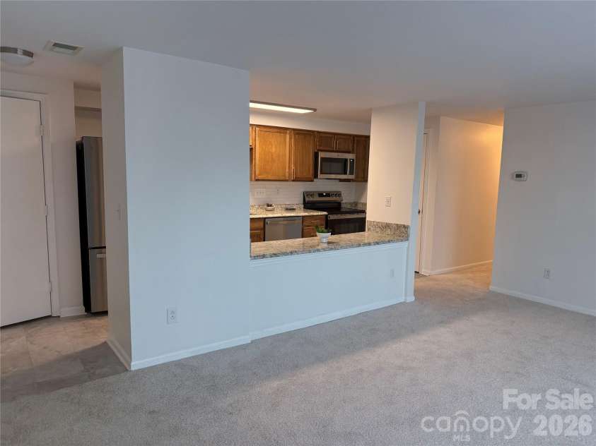 1645 Arlyn Circle, Charlotte, NC 28213.  MLS# CAR4404772, YatesRealty ID 44948. Open concept living/kitchen
