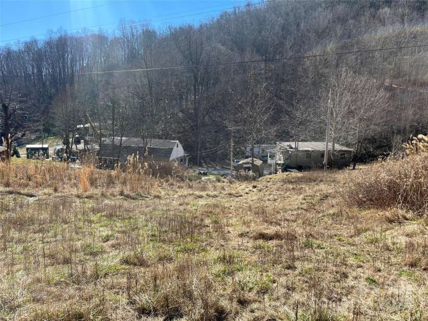 1010 Fisher Branch Road, Marshall, NC 28753.  MLS# CAR4114181, YatesRealty ID 4495. 