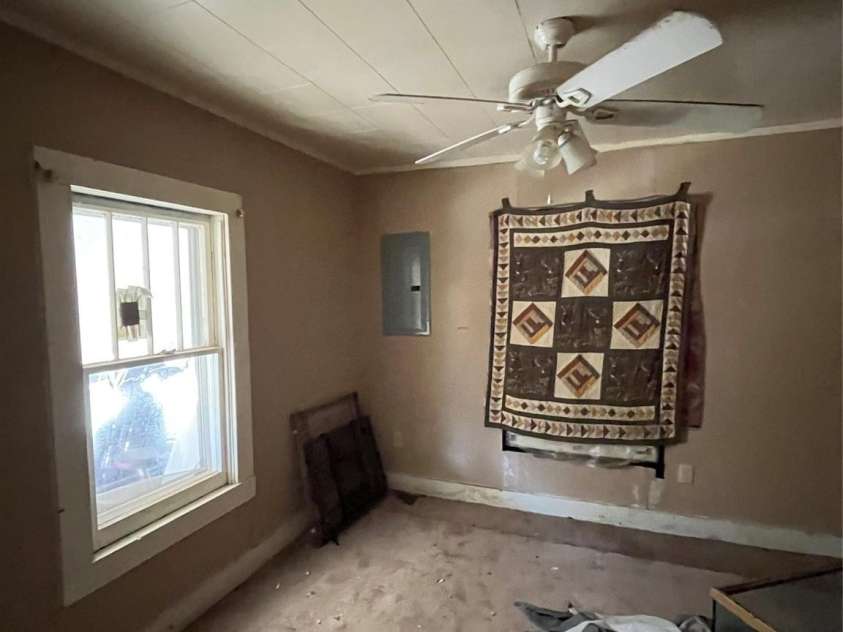 1010 Fisher Branch Road, Marshall, NC 28753.  MLS# CAR4114181, YatesRealty ID 4495. 