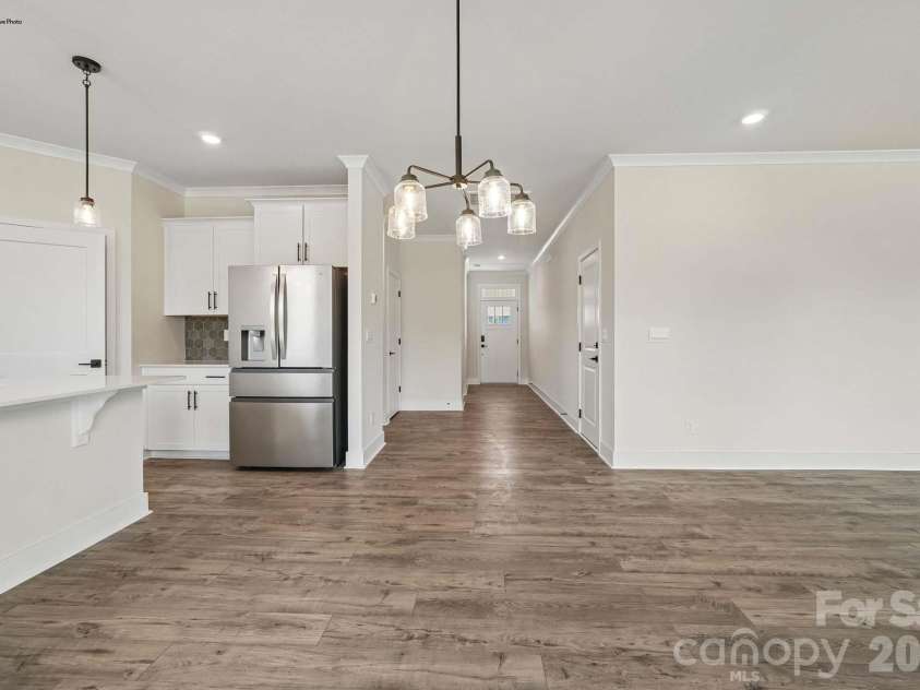 4231 Round Table Drive, Gastonia, NC 28056.  MLS# CAR4346201, YatesRealty ID 4495. 