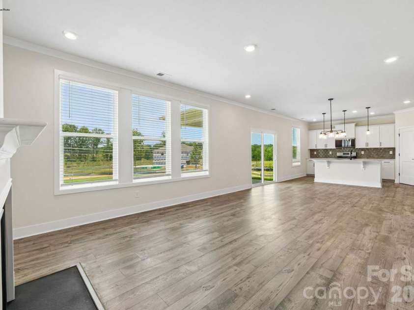 4231 Round Table Drive, Gastonia, NC 28056.  MLS# CAR4346201, YatesRealty ID 4495. 