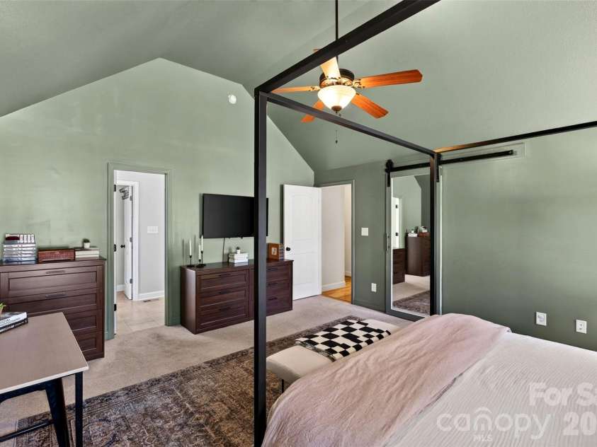 846 Affirmed Drive, Boiling Springs, SC 29316.  MLS# CAR4414338, YatesRealty ID 44951. 