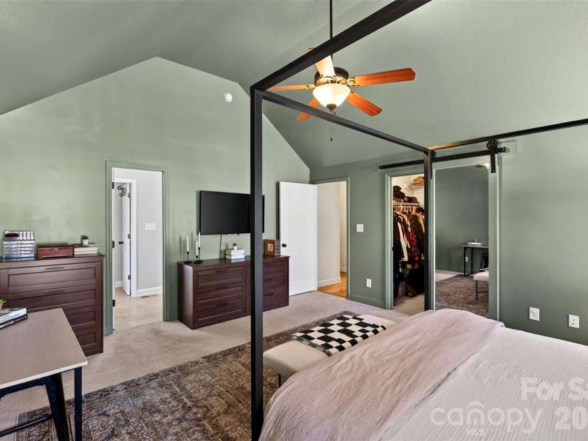 846 Affirmed Drive, Boiling Springs, SC 29316.  MLS# CAR4414338, YatesRealty ID 44951. 