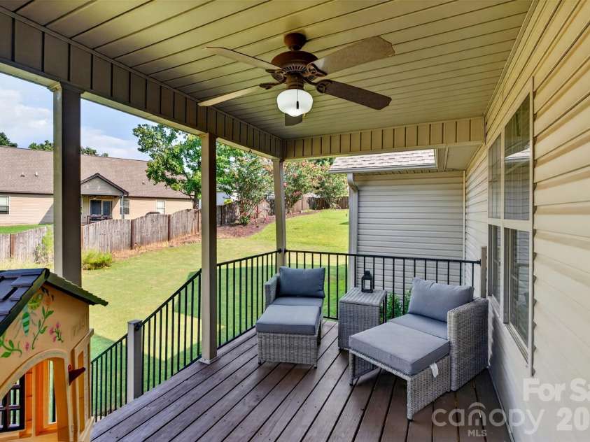 846 Affirmed Drive, Boiling Springs, SC 29316.  MLS# CAR4414338, YatesRealty ID 44951. 