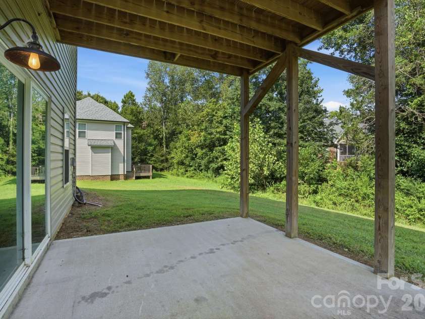 235 Brook Avenue, Concord, NC 28025.  MLS# CAR4415282, YatesRealty ID 44952. 