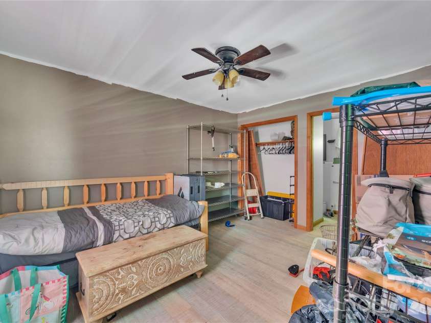 155 Horse Shoe Ridge Road, Deep Gap, NC 28618.  MLS# CAR4415542, YatesRealty ID 44957. 