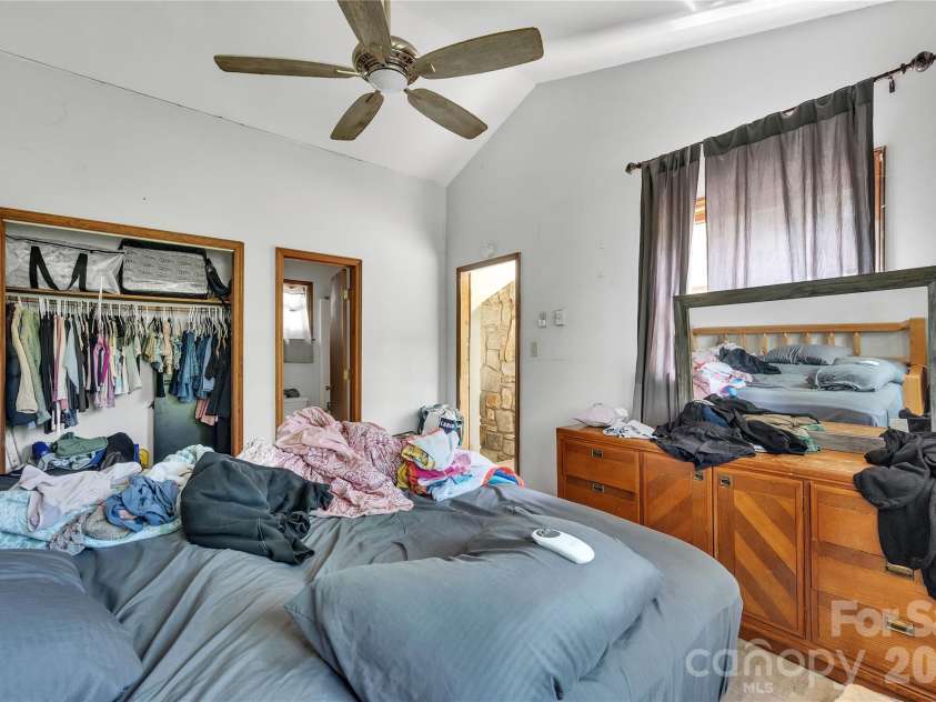 155 Horse Shoe Ridge Road, Deep Gap, NC 28618.  MLS# CAR4415542, YatesRealty ID 44957. 