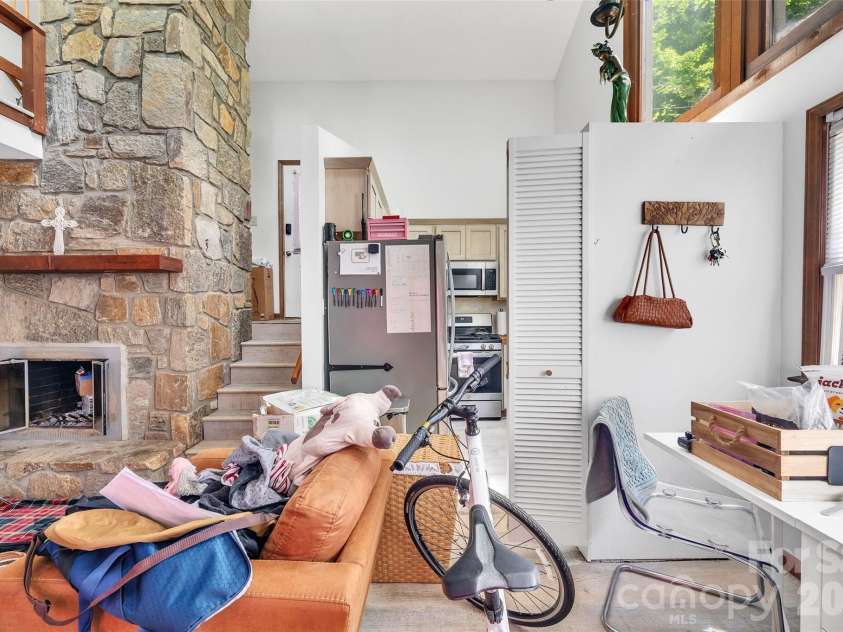 155 Horse Shoe Ridge Road, Deep Gap, NC 28618.  MLS# CAR4415542, YatesRealty ID 44957. 