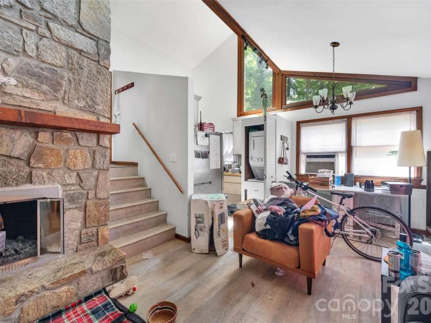 155 Horse Shoe Ridge Road, Deep Gap, NC 28618.  MLS# CAR4415542, YatesRealty ID 44957. 