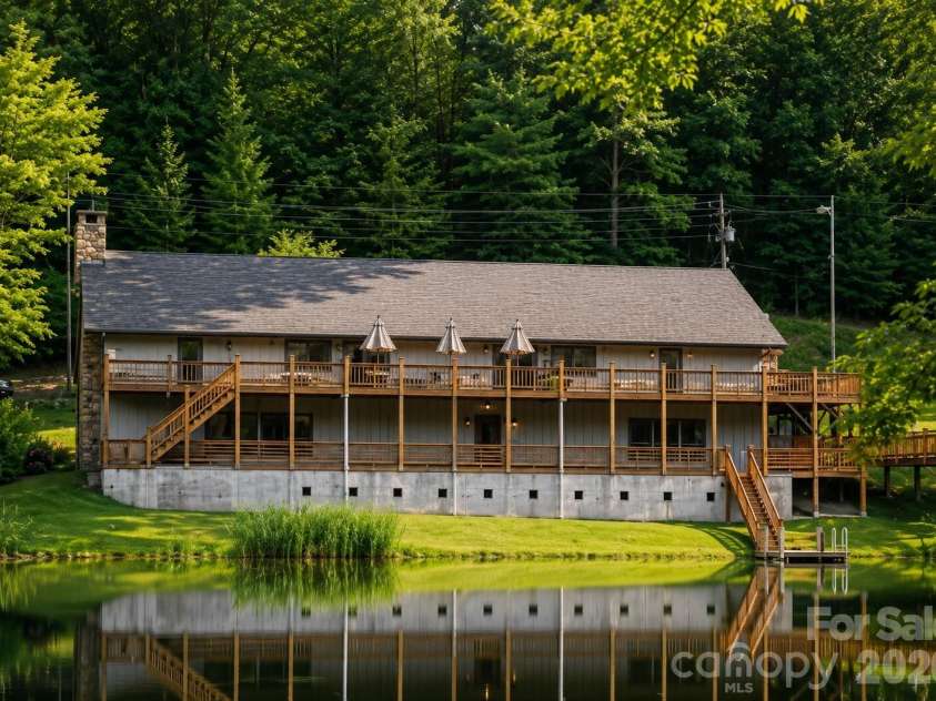 155 Horse Shoe Ridge Road, Deep Gap, NC 28618.  MLS# CAR4415542, YatesRealty ID 44957. Lake