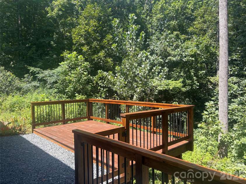 6524 Mintbrook Drive, Mint Hill, NC 28227.  MLS# CAR4415376, YatesRealty ID 44958. 