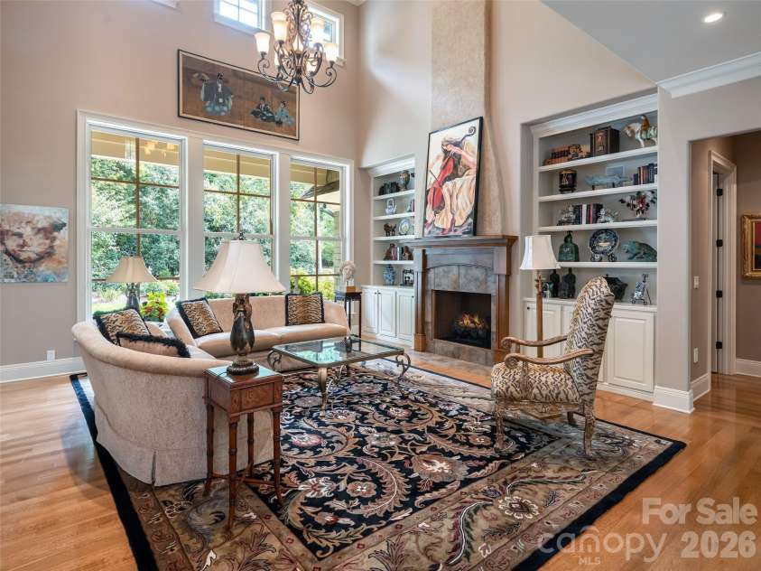 39 Beadle Lane, Asheville, NC 28803.  MLS# CAR4415544, YatesRealty ID 44959. 